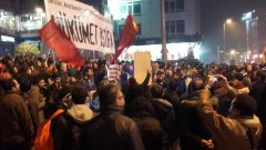 Des manifestants appellent à la démission du gouvernement