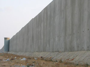 Le mur construit par Israel